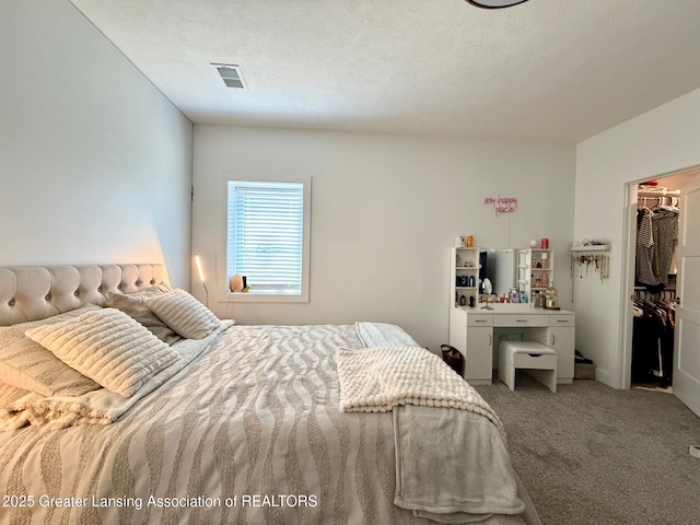 10993 Lakeside Dr, Perrinton, MI 48871 - bedroom with light carpet and a closet