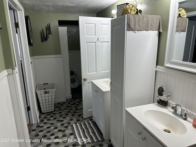 8691 N Ionia Rd, Vermontville, MI 49096 - photo 12