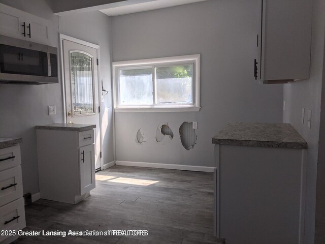 914 W Hillsdale St, Lansing, MI 48915 - photo 8