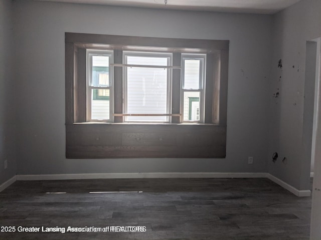 914 W Hillsdale St, Lansing, MI 48915 - photo 7