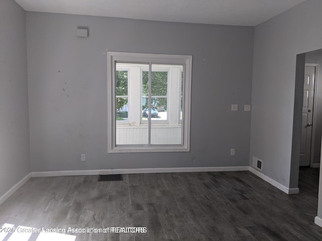 914 W Hillsdale St, Lansing, MI 48915 - photo 6