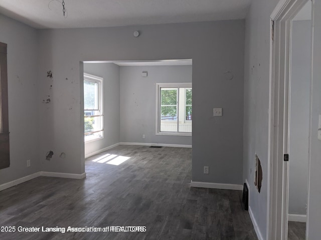 914 W Hillsdale St, Lansing, MI 48915 - photo 4