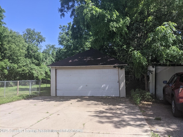 914 W Hillsdale St, Lansing, MI 48915 - photo 3