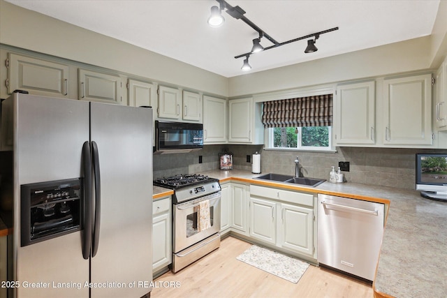 1523 Winchell Ct, East Lansing, MI 48823 - photo 16