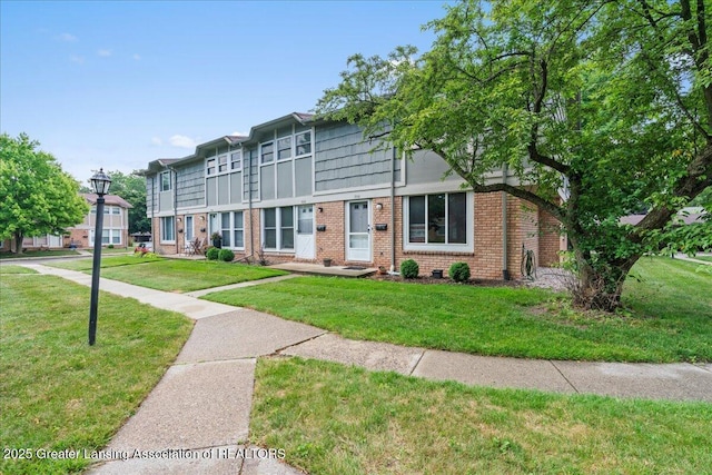 956 Trafalger Ln, East Lansing, MI 48823 - photo 13