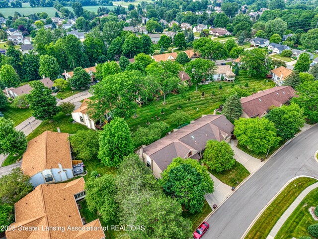 6528 Springtree Ln Unit 31, Lansing, MI 48917