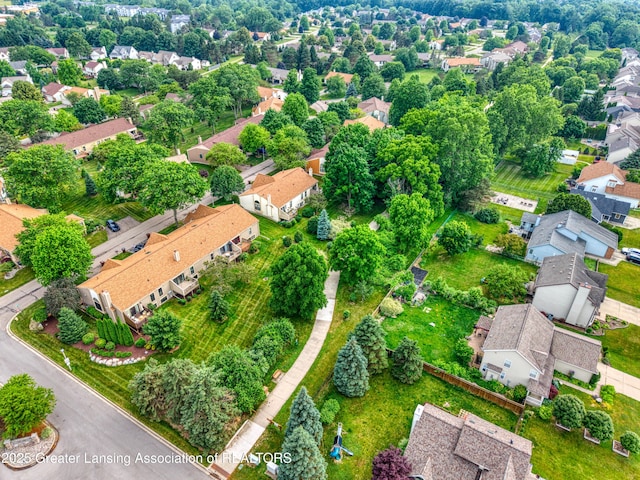 6528 Springtree Ln Unit 31, Lansing, MI 48917