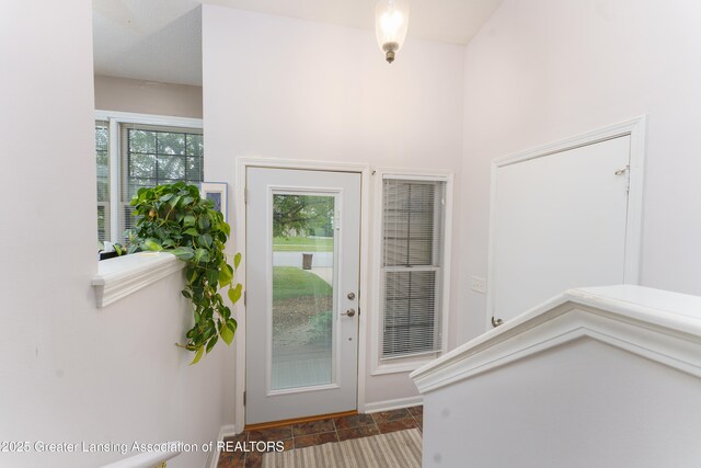 6528 Springtree Ln Unit 31, Lansing, MI 48917