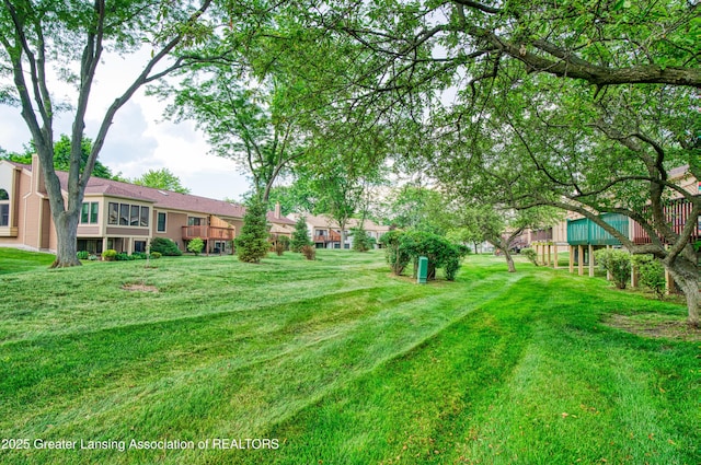 6528 Springtree Ln Unit 31, Lansing, MI 48917