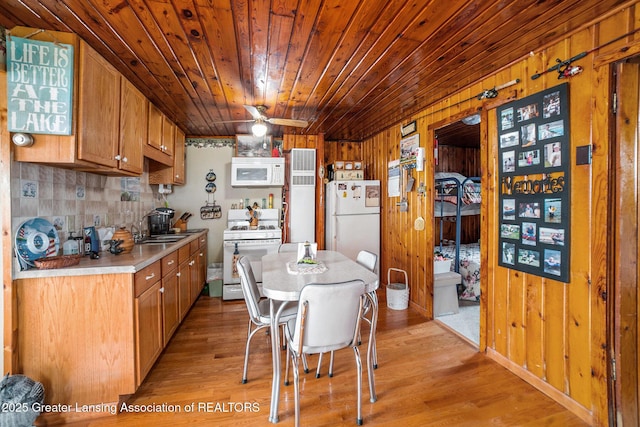 6366 W Houghton Lake Dr Unit 6, Houghton Lake, MI 48629 - photo 8
