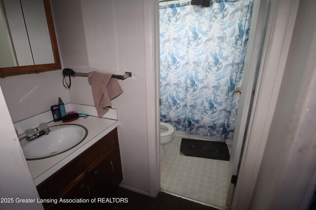 3700-3702 Malibu Dr, Lansing, MI 48911 - bathroom featuring vanity and a shower with shower curtain