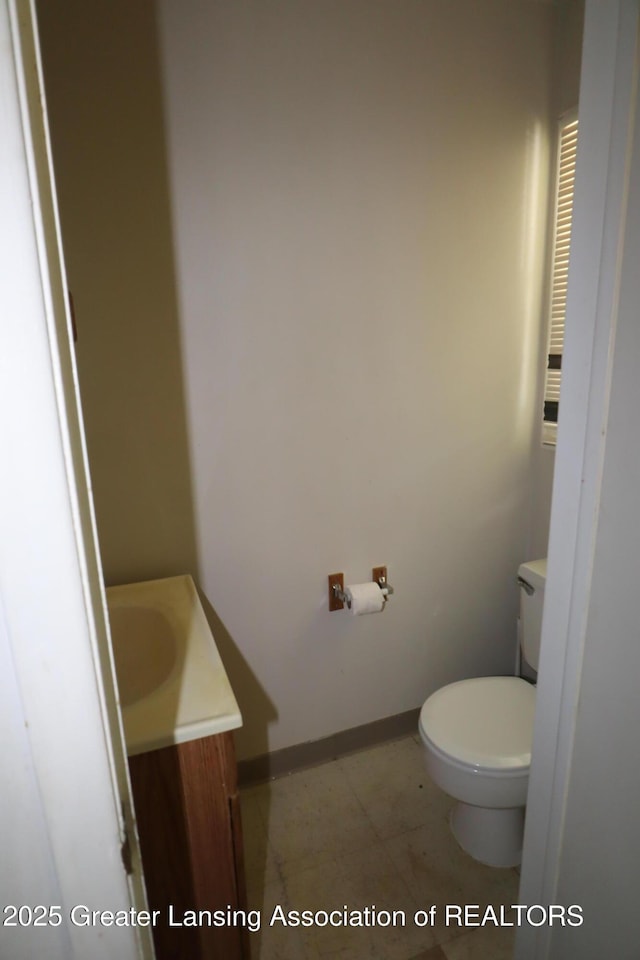 3700-3702 Malibu Dr, Lansing, MI 48911 - bathroom with vanity and toilet