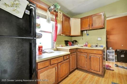 3805 Donald St, Lansing, MI 48910 - photo 8