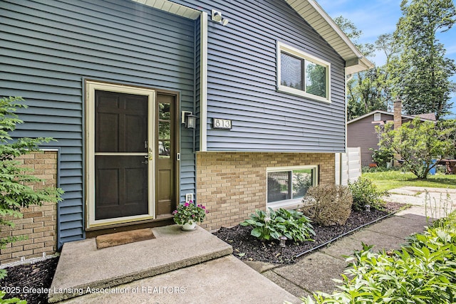 813 W Main St, Grand Ledge, MI 48837 - photo 6