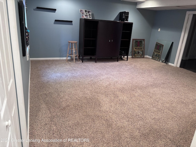 2665 Allium Dr, Holt, MI 48842 - living area featuring carpet