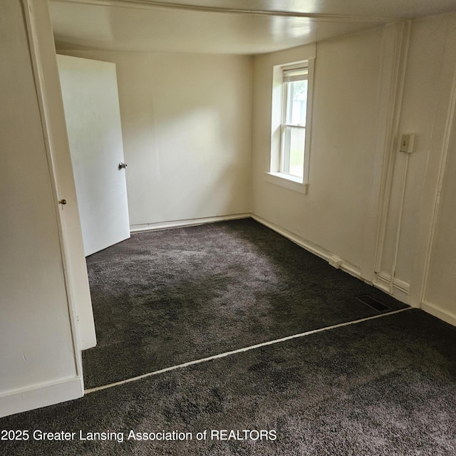 710 S Sheldon St, Charlotte, MI 48813 - photo 11