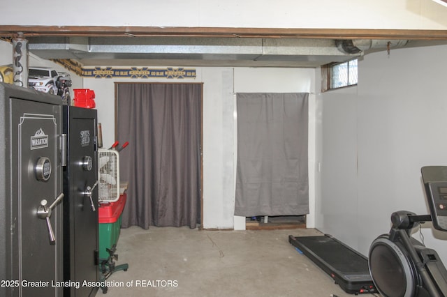 10996 Benton Rd, Grand Ledge, MI 48837 - view of below grade area