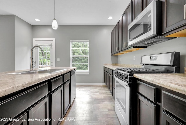 2564 Winterberry St Unit 12, Holt, MI 48842 - photo 8