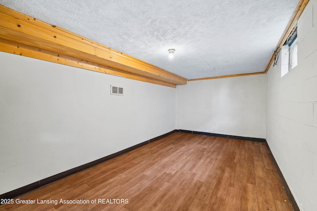 2324 Maplewood Ave, Lansing, MI 48910 - photo 22