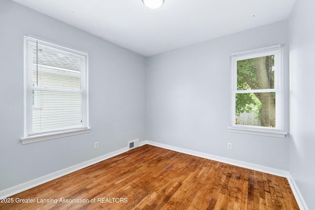 2324 Maplewood Ave, Lansing, MI 48910 - photo 16