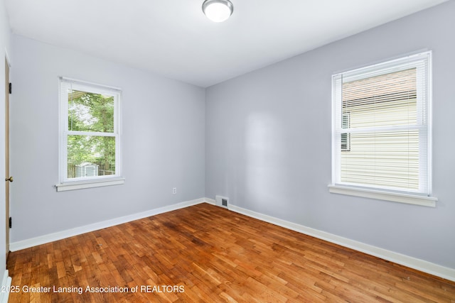 2324 Maplewood Ave, Lansing, MI 48910 - photo 20