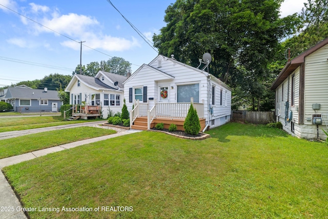 2324 Maplewood Ave, Lansing, MI 48910 - photo 2