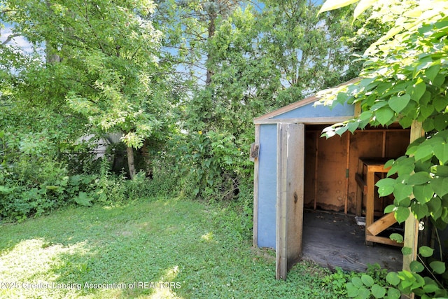 422 N Magnolia Ave, Lansing, MI 48912 - photo 25