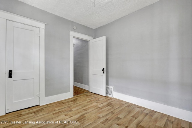 422 N Magnolia Ave, Lansing, MI 48912 - photo 16