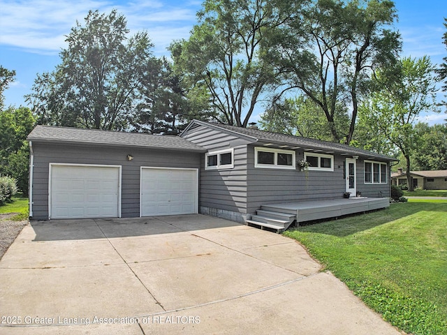 15378 Pinehurst Dr, Lansing, MI 48906