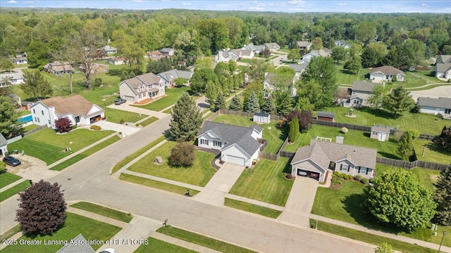 10053 Deblind Cir, Dimondale, MI 48821 - photo 4