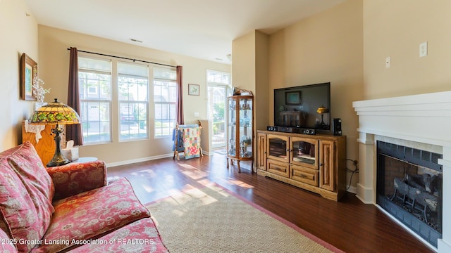 603 Worthington Dr, Lansing, MI 48906 - photo 4