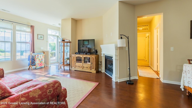 603 Worthington Dr, Lansing, MI 48906 - photo 7