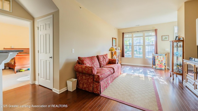 603 Worthington Dr, Lansing, MI 48906 - photo 8