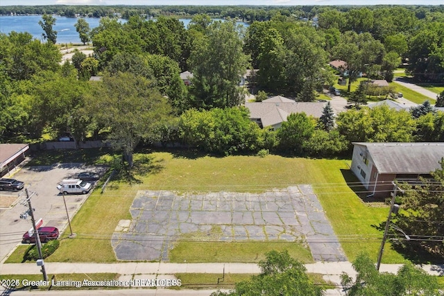 5906 Marsh Rd, Haslett, MI 48840