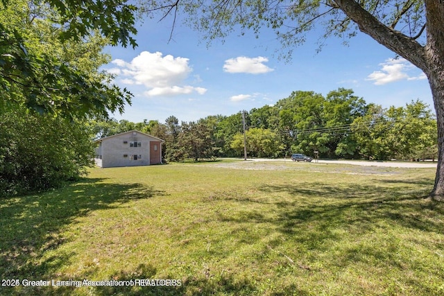 5906 Marsh Rd, Haslett, MI 48840