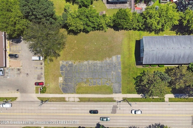 5906 Marsh Rd, Haslett, MI 48840
