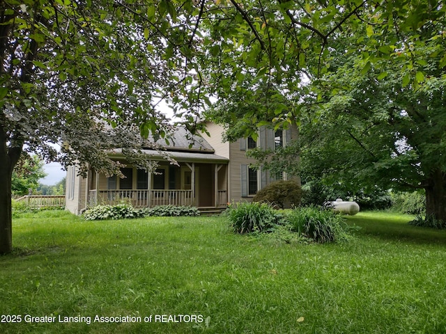 16711 Stark Rd, Springport, MI 49284 - view of front of home with covered porch