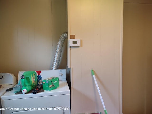 16711 Stark Rd, Springport, MI 49284 - washroom featuring washing machine and dryer