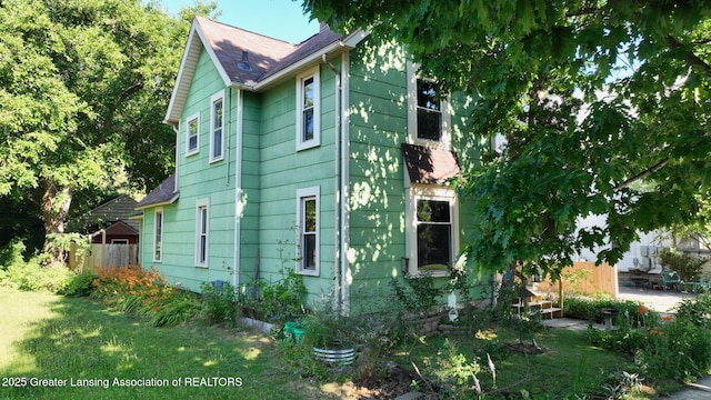 325 N Sycamore St, Lansing, MI 48933 - photo 34
