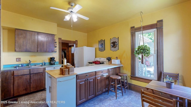 325 N Sycamore St, Lansing, MI 48933 - photo 8