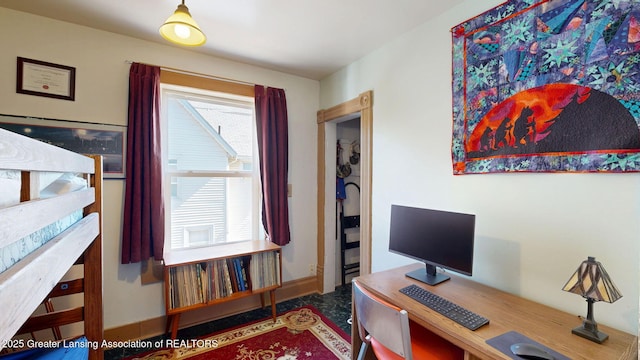 325 N Sycamore St, Lansing, MI 48933 - photo 25