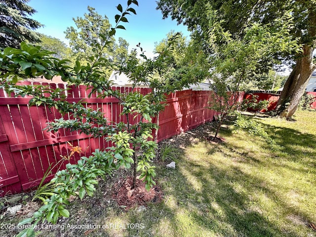 1112 Hammond St, Lansing, MI 48910 - photo 36