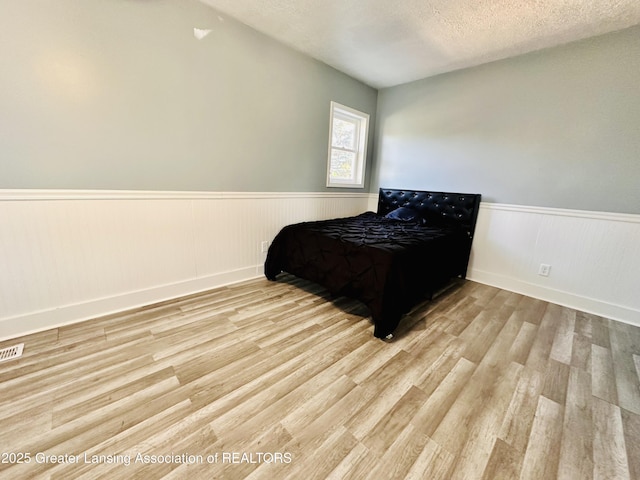 1112 Hammond St, Lansing, MI 48910 - photo 24