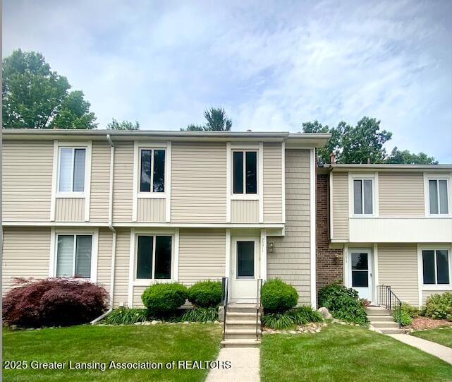 2071 Lac Du Mont, Haslett, MI 48840 - photo 1