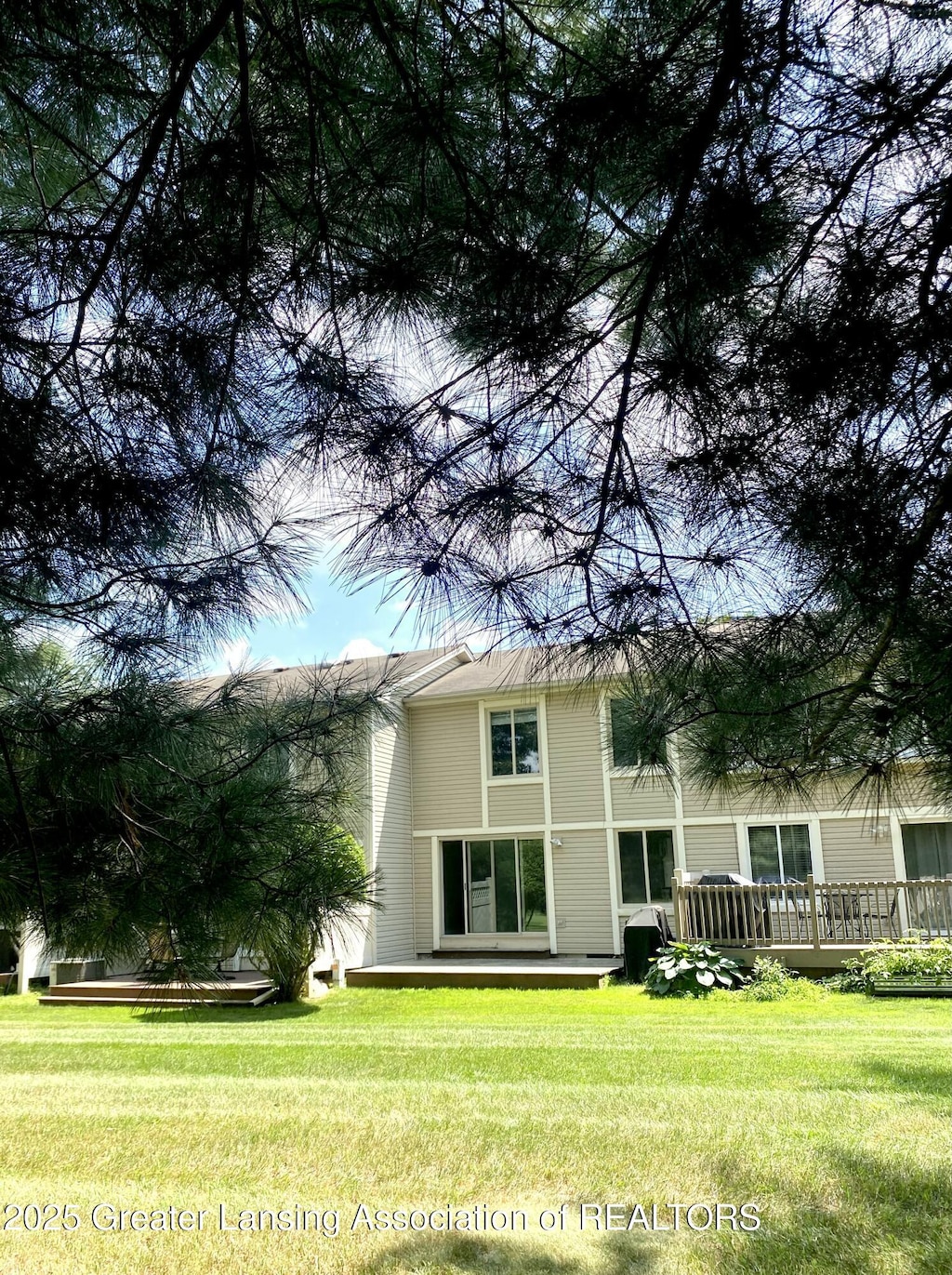 2071 Lac Du Mont, Haslett, MI 48840 - photo 3