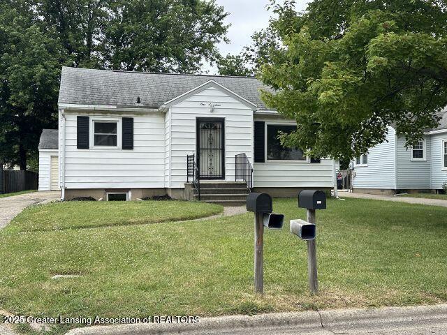 117 Harriet Ave, Lansing, MI 48917 - photo 1