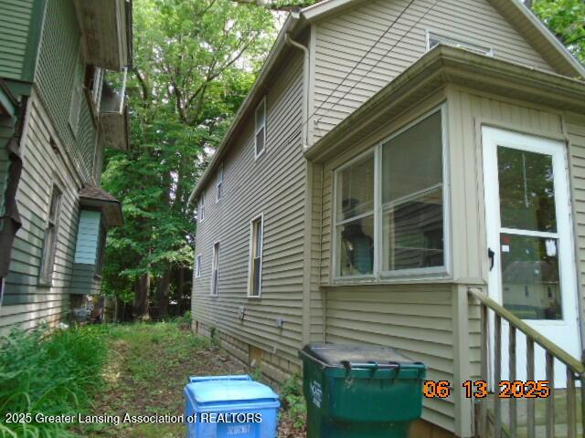 607 Shepard St Unit 2, Lansing, MI 48912 - photo 2