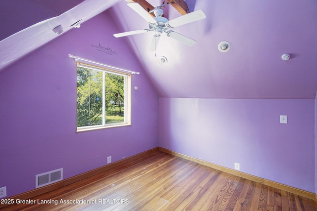 720 Kennedy St, Jackson, MI 49202 - bonus room featuring vaulted ceiling, wood finished floors, and ceiling fan