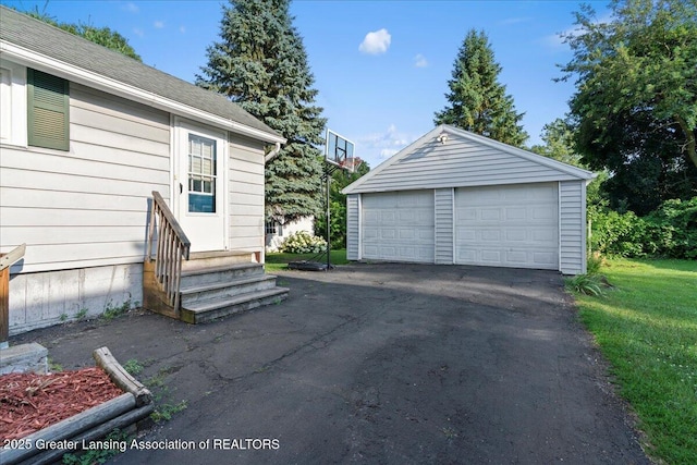 755 Carlton Blvd, Jackson, MI 49203 - photo 4