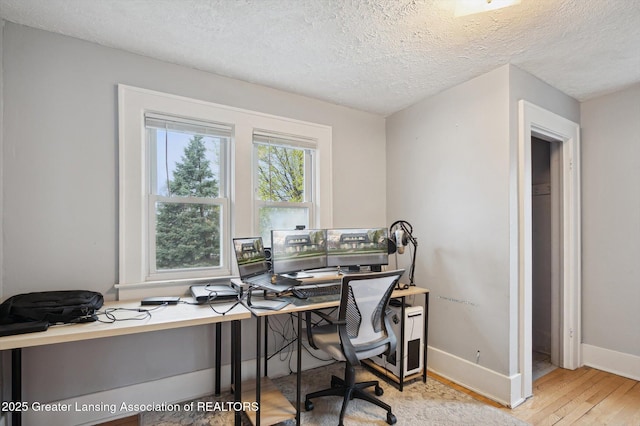 222 Strathmore Rd, Lansing, MI 48910 - photo 30